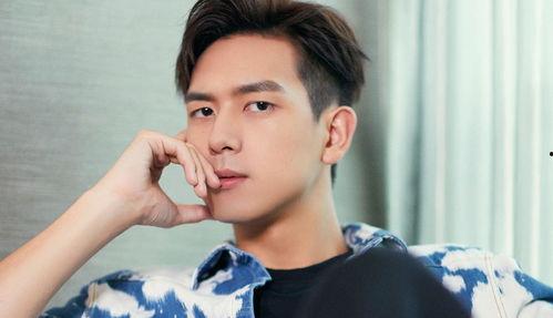 圈内爆料肖战李现,揭秘娱乐圈的神秘恋情